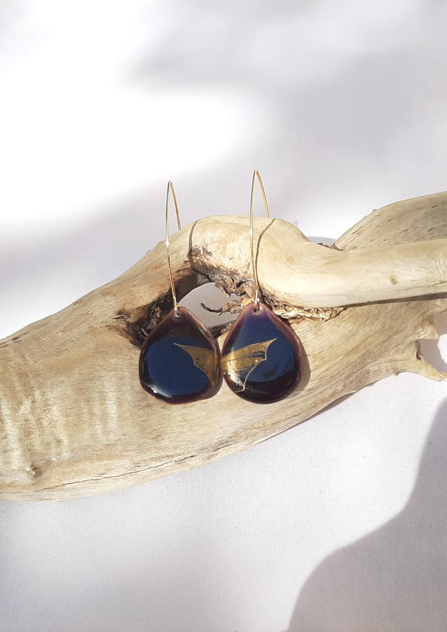 Boucles gouttes mauves chauves souris dorées