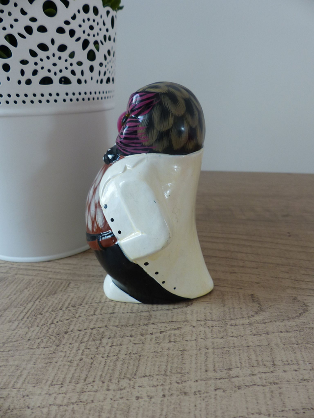 Statuette hibou dodu en céramique – Monsieur Hibou chic en smocking avec nœud papillon, décoration vintage amusante, idée cadeau professeur