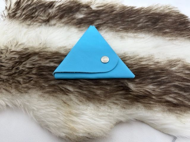 PORTE MONNAIE TRIANGLE