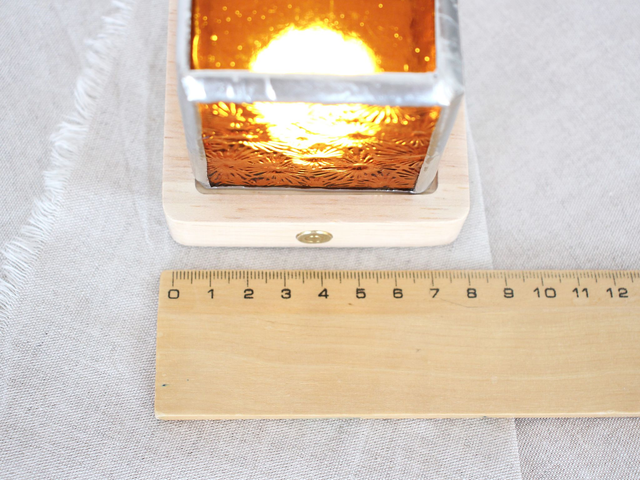 💡Mini Lampe nomade orange en vitrail et bois