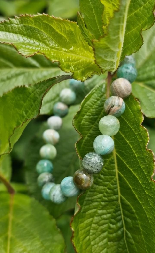 Green Onyx 8mm beaded bracelet 