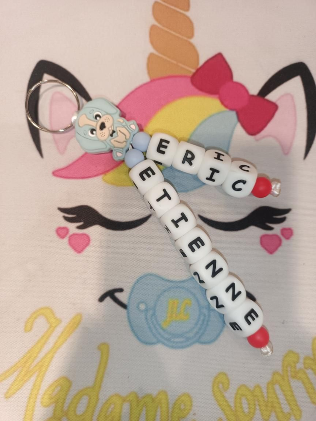 Porte clés 2 branches liées Chien