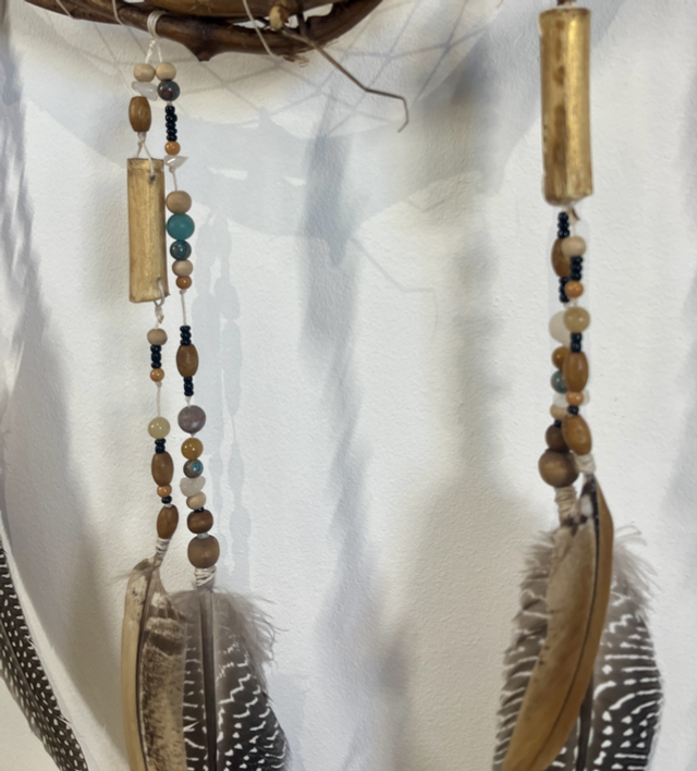 Esprit de la Chouette - Peinture Totémique & Attrape-rêves artisanal