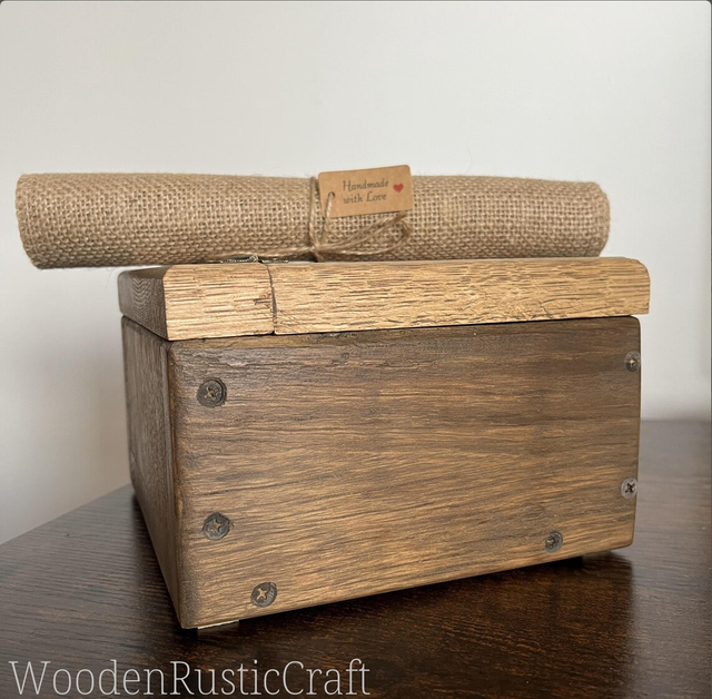 Rustic Red Oak Keepsake Chest with Jute Placemat