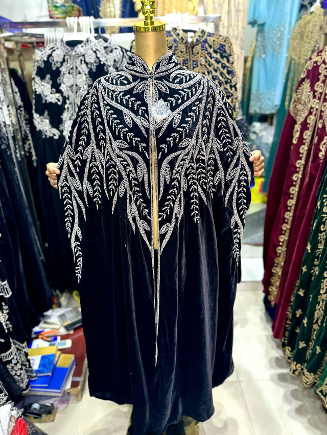 Cap velours noir argenté plein 