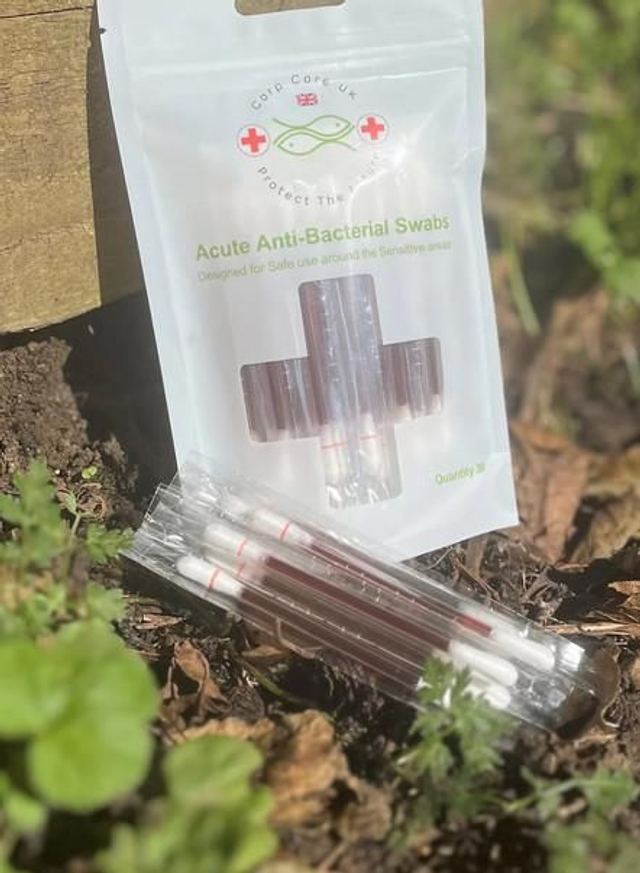 Carp Care UK LTD Acute Antibacterial Swabs (30 per bag)