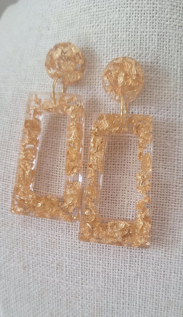 Boucles oreilles rectancles feuilles d'or 