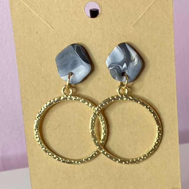 Black Marble Earrings With Gold Circular Accessories 