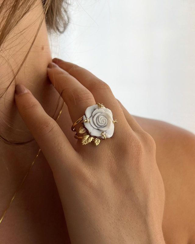 Anello Rosa Aurea in Cammeo