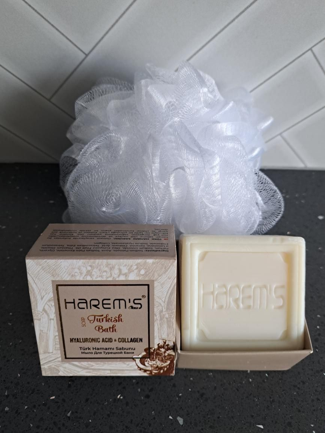 Soap & A Scrunch (Scrunch Colour May Vary)