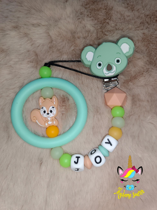 Attache tétine avec anneau Écureuil 