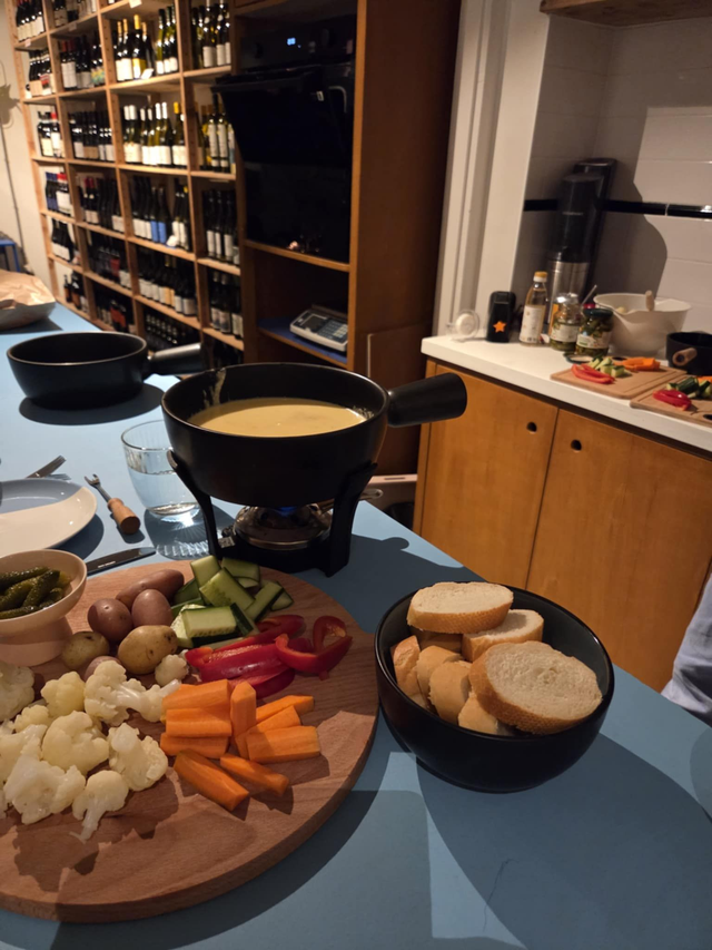 Vin &amp; Fondue 🫕