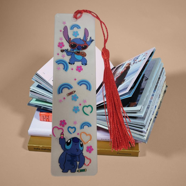 Marque page en plastique Stitch arc en ciel