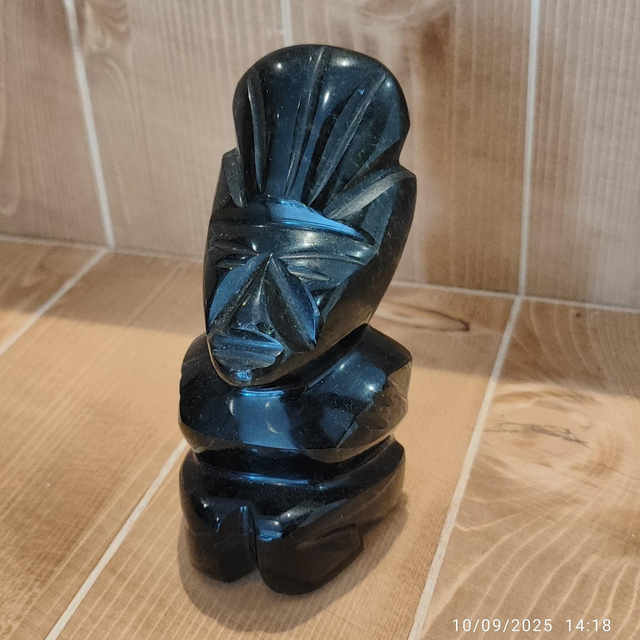 Statuette Obsidienne du Mexique #1