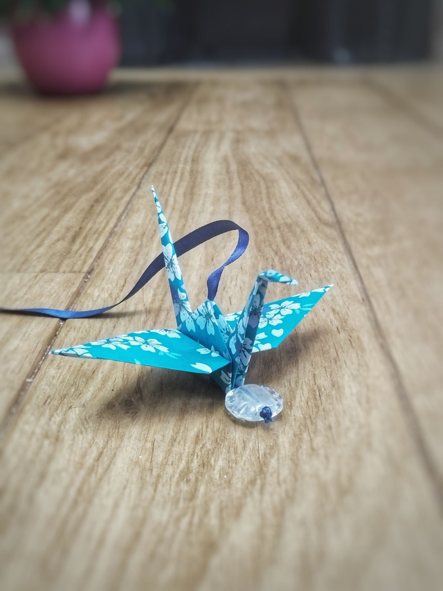 Suspension Origami – Grue de la Paix