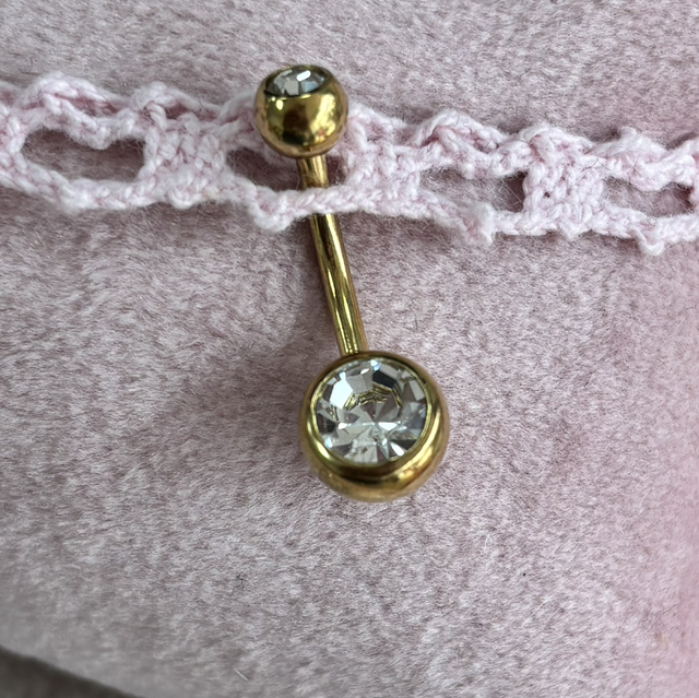 Piercing nombril Lina