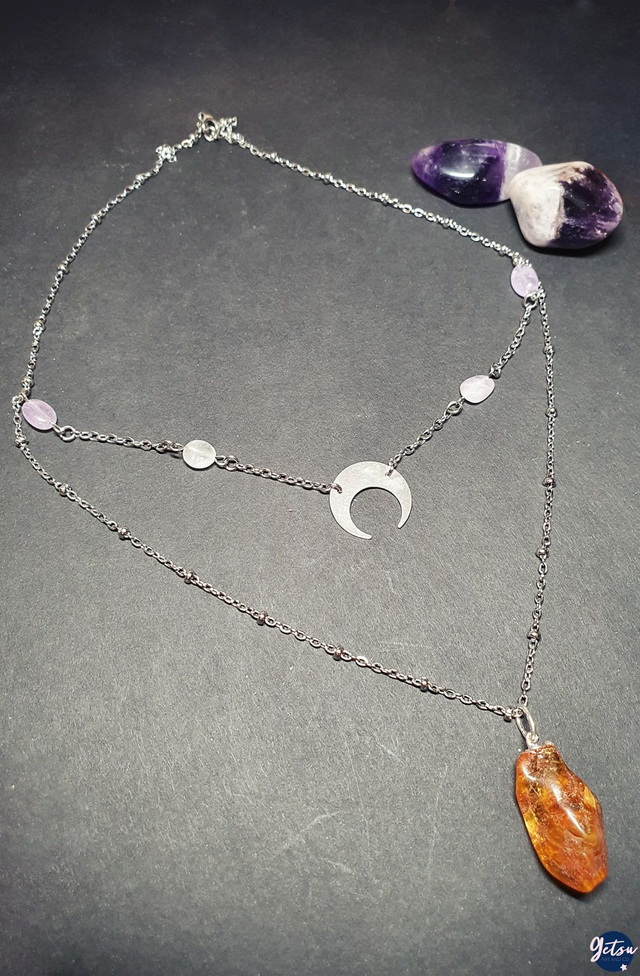 Collier double croissant de lune, ambre et améthystes