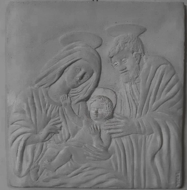 Sacra Famiglia su base di legno