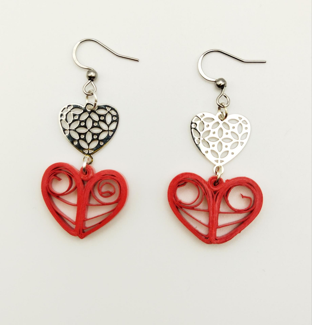 Boucles d'oreilles coeur rouge