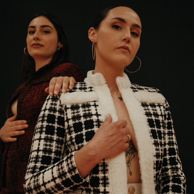ENSEMBLE BLAZER ET JUPE À CARREAUX