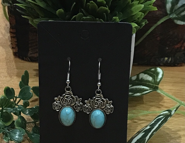 Turquoise Dangling Earrings- BLDE77