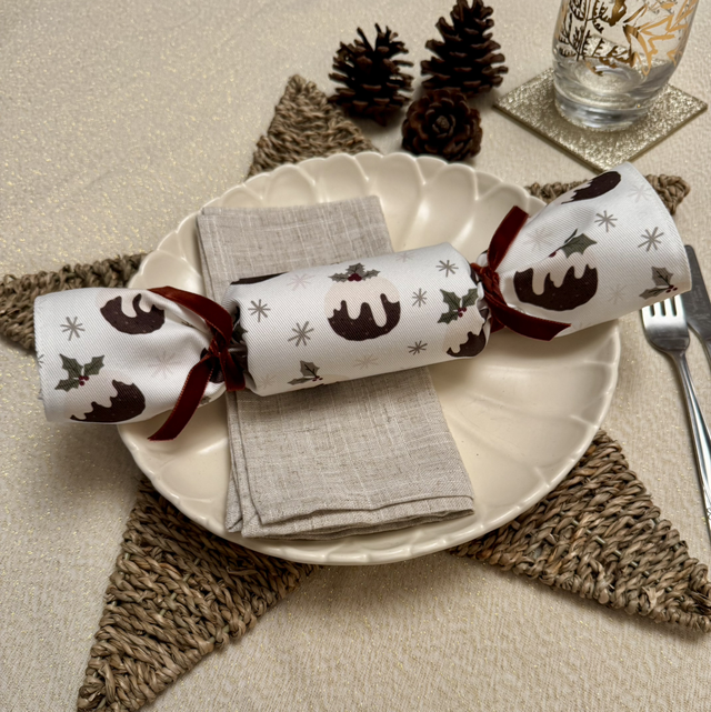 Christmas Puddings Reusable Fabric Crackers 
