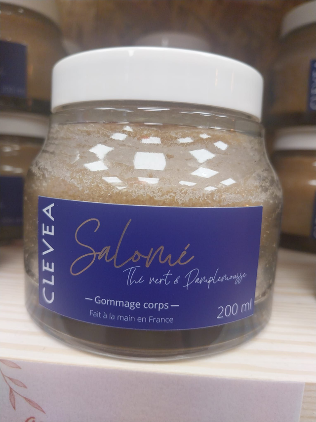CLEVE_009 GOMMAGE CORPS SALOME 200ML