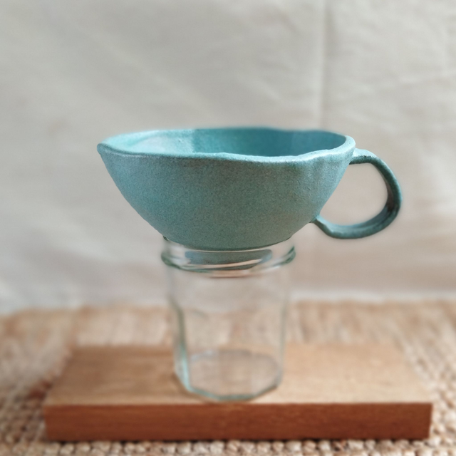 Entonnoir à confiture, argile rouge, émail turquoise