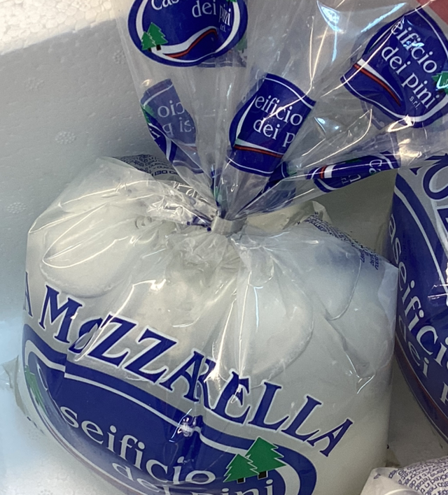 Mozzarella di bufala campana 1 kg