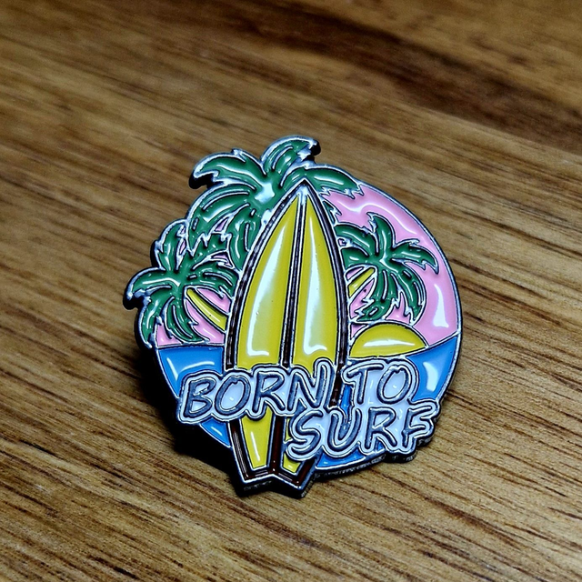 PIN'S SURF