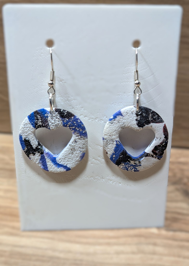 Boucles d'oreilles cœur bleu et blanc