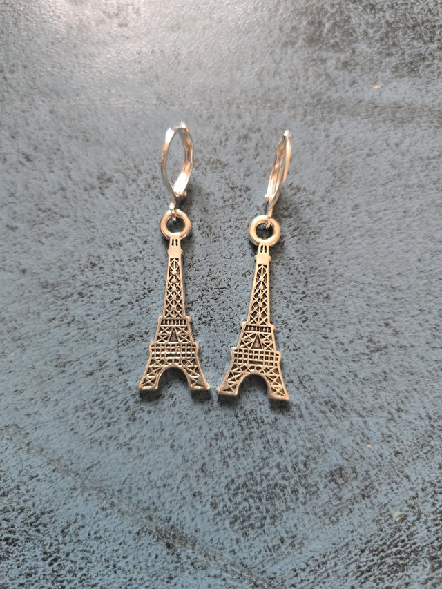 Earrings silver Eiffel tower 2D