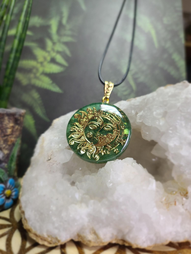 Soleil/Lune ✨️ Amulette Labradorite 