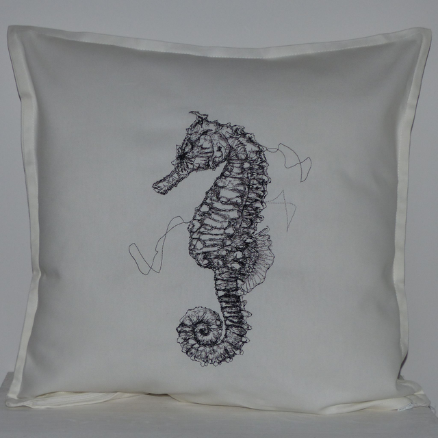 Kissenhülle weiß „Seepferdchen“
