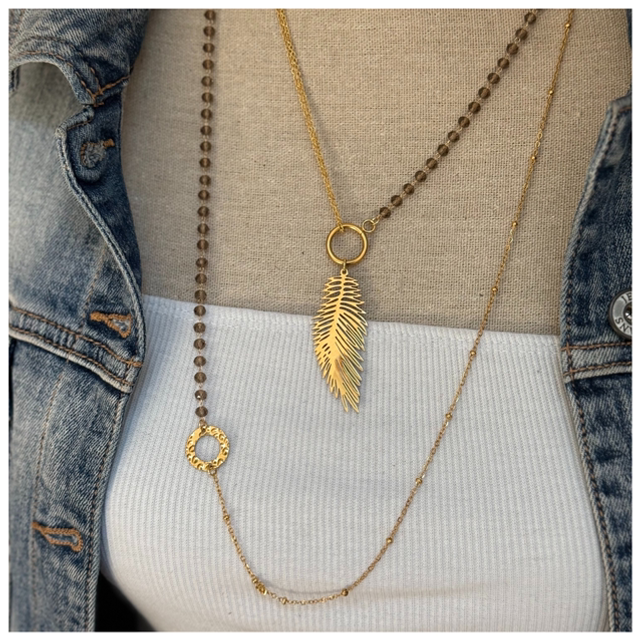 Ensemble de 2 colliers thème plume 