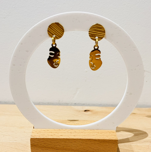 Visage d’or- pièce unique 