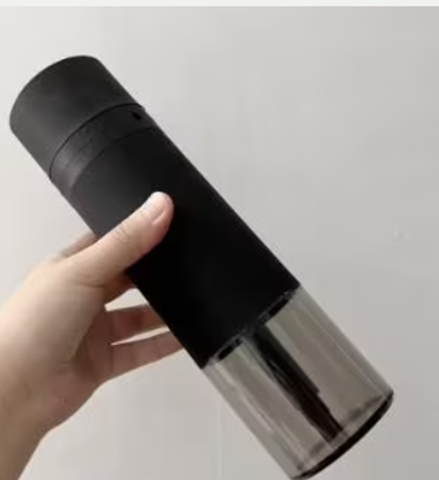 Draagbare shisha voor op reis van acryl en siliconen (25cm)