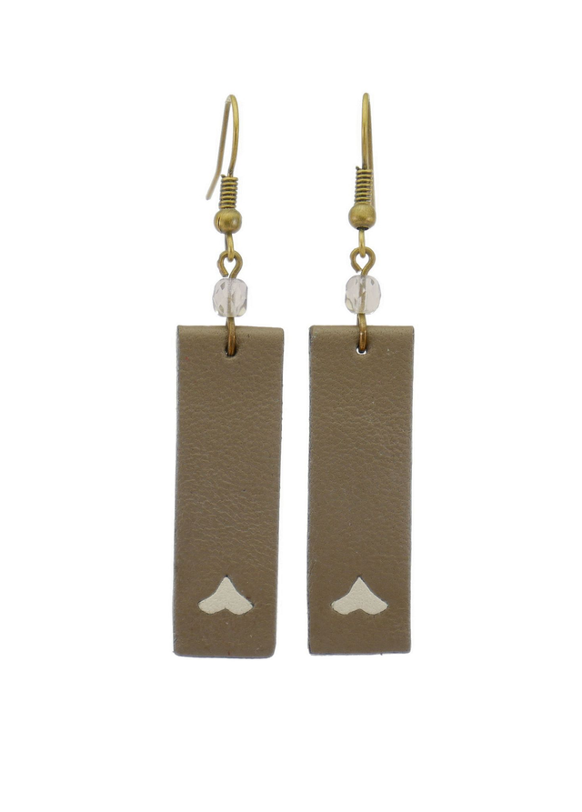 Boucles d’oreilles « Double barre », bronze, cuir couleur taupe et taupe pastel