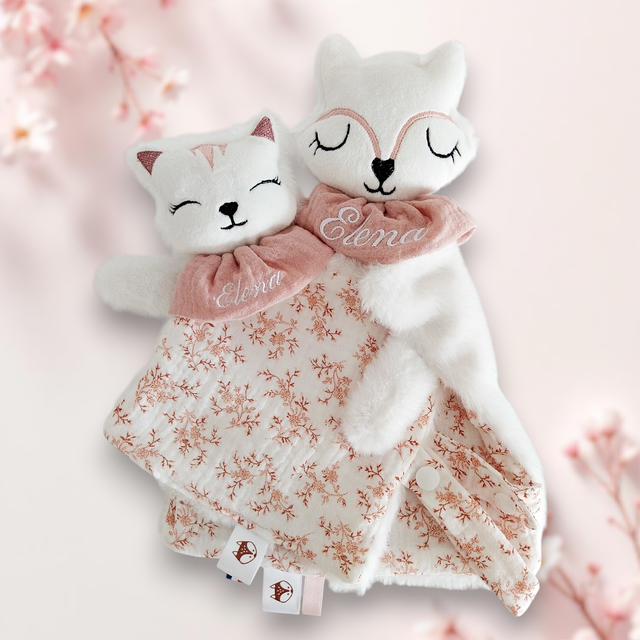 Commande doudou renard fourrure blanche + mini chat fourrure blanche pour Fanny TERMINER