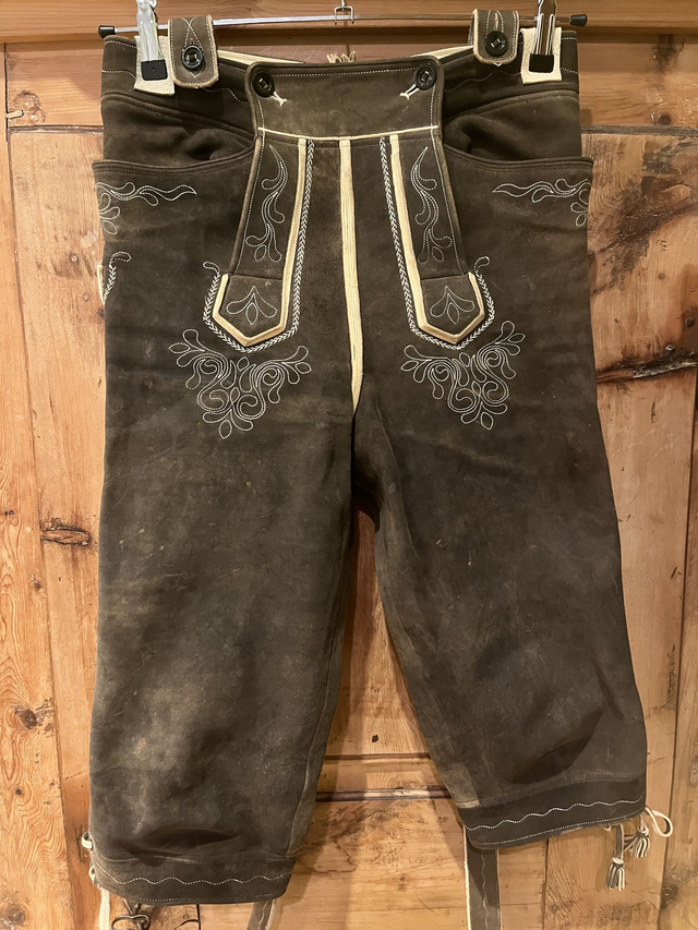 Lederhose - Kniebund mit Hosenträger in Größe 44