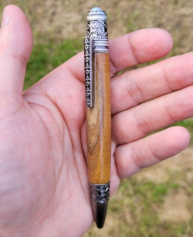 Stylo Ornate Pearl en murier