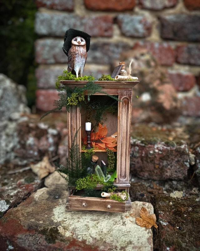 Dame Brume et l'armoire du Marais - Sculpture Fantastique