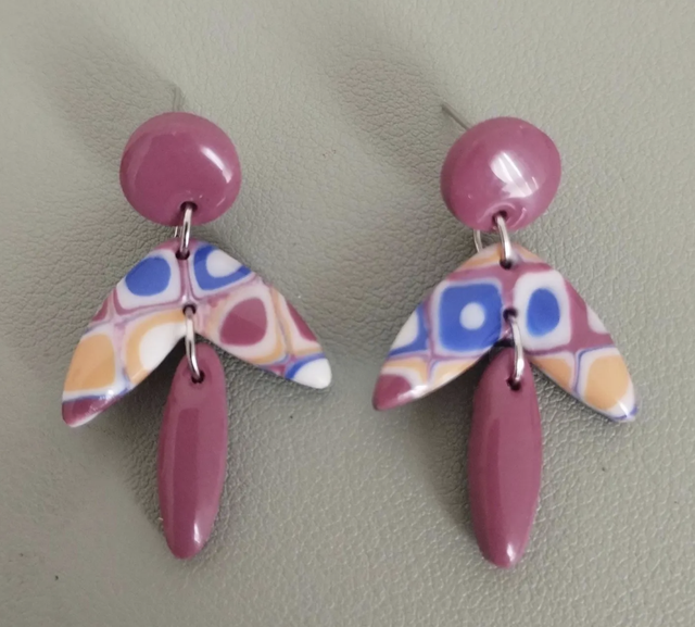 Baham triángulo granate