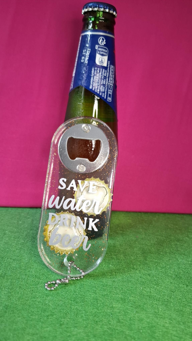 Décapsuleur save water drink beer