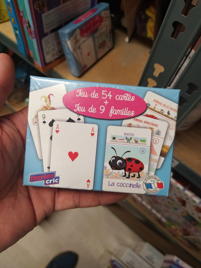 JEU 54 CARTES ET JEU DES 9 FAMILLES
