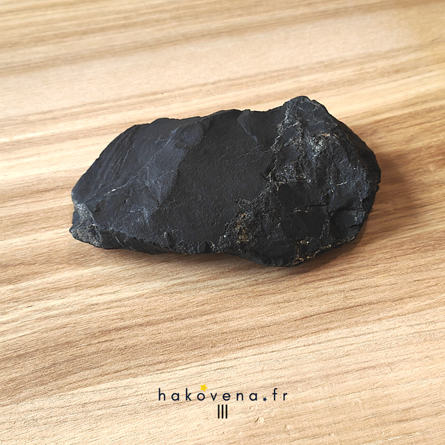 Shungite Brute Plate - OP0011