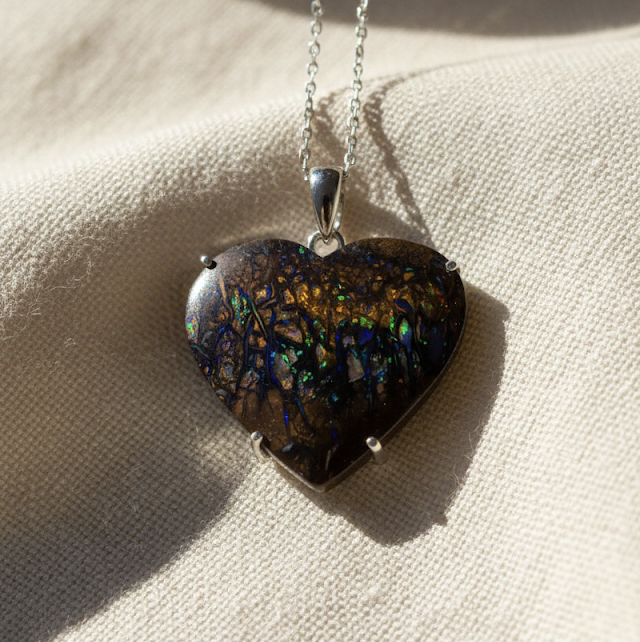 Koroit Boulder Opal Hjerte Anheng 