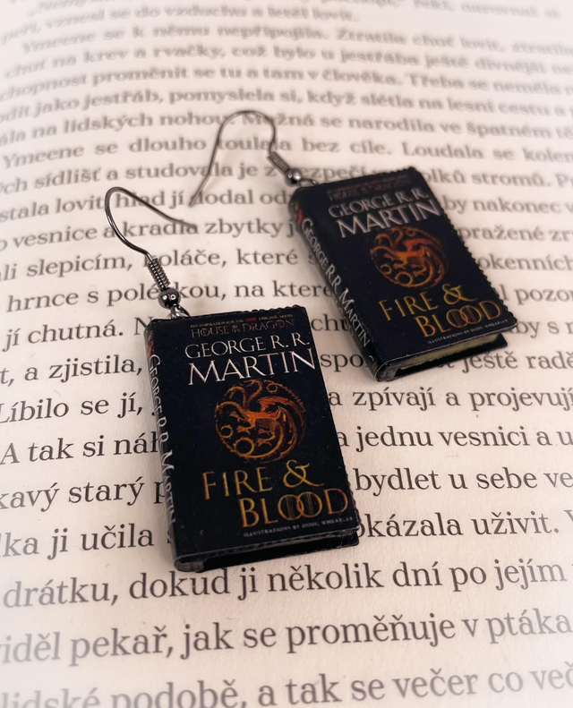 Náušnice mini knížky Hra o trůny 2