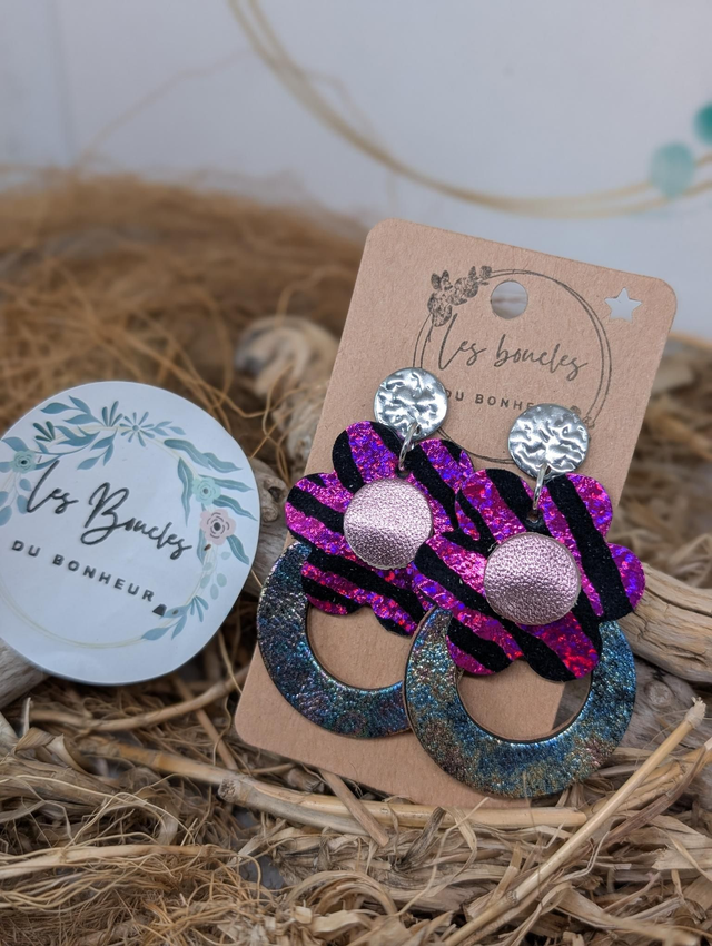 Boucles d&#039;oreilles fleur rétro zèbre fushia mo640