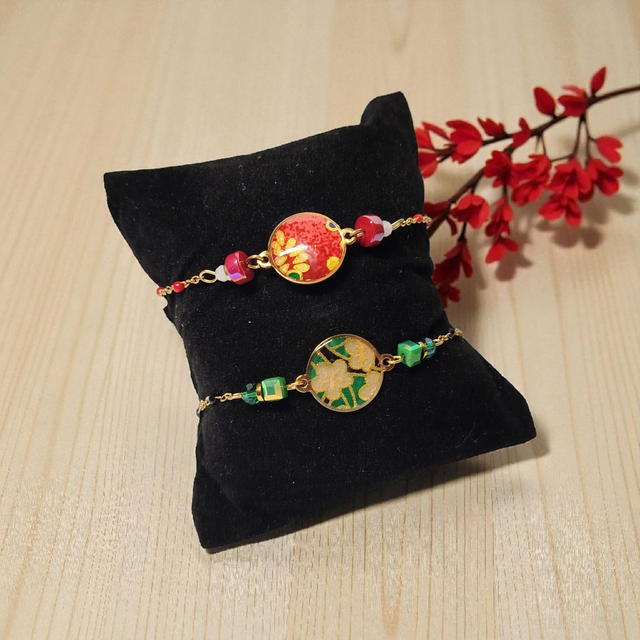 bracelet acier inoxydable motifs japonais rouge bordeaux et doré